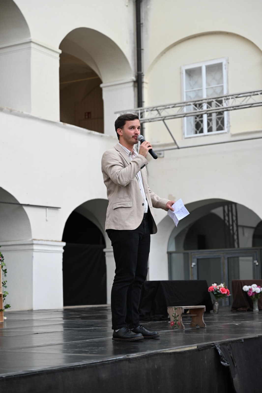 img 4